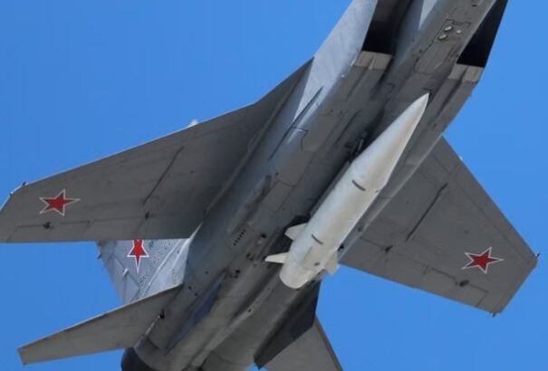 Újabb rakétazápor zúdult Ukrajnára