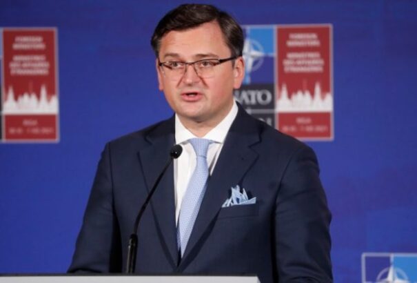 Ukrán külügyér: Köszönjük a tankokat, de negyedik generációs vadászgépek is kellenek