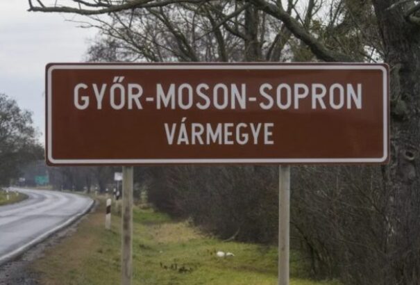 Kihelyezték a vármegye-táblákat Magyarországon