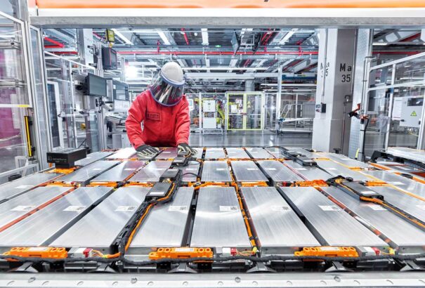 Fájdalmas változás előtt áll a szlovák autóipar a belső égésű motorok kivonása miatt