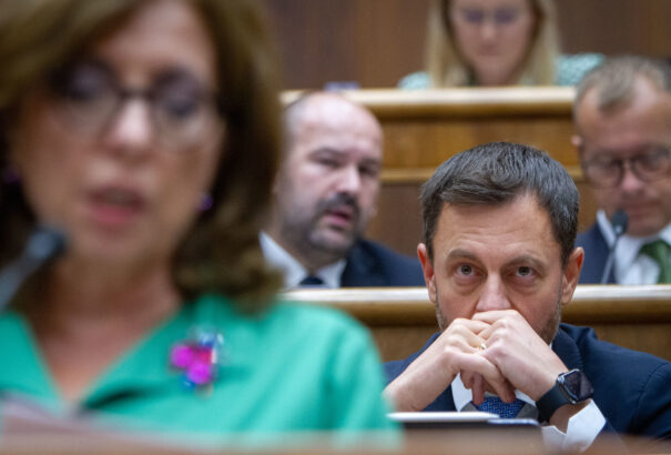 Gyűjti a 76 képviselőt. Heger mindent megtesz az előrehozott választások elkerülése érdekében