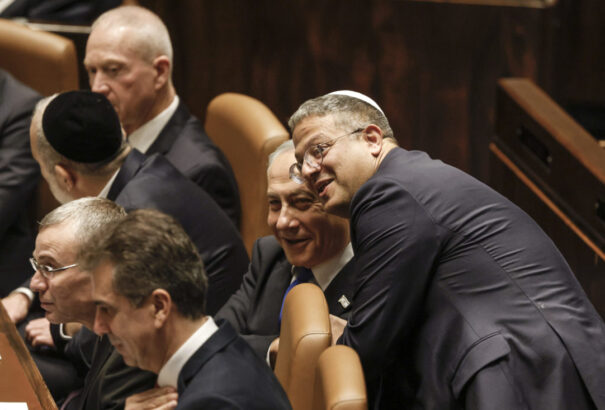 Az izraeli nemzetbiztonsági miniszter ellátogatott a Templom-hegyre. A palesztinok fenyegetőznek