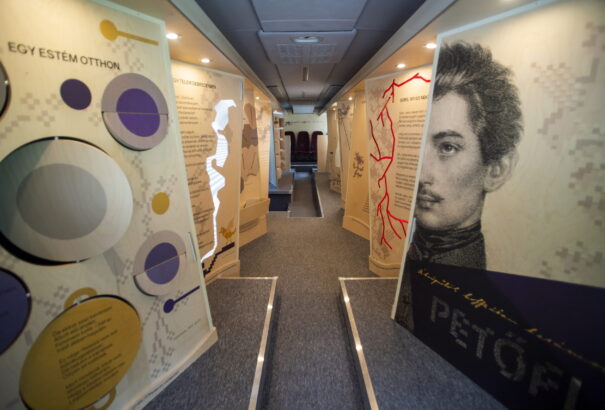 Petőfi 200 – A forradalmár költő születésnapját ünnepli a közmédia