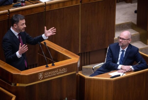 Heger nem érti Sulík állandó véleményváltoztatását, és a Facebookon keresztül intézett felhívást az SaS képviselőihez