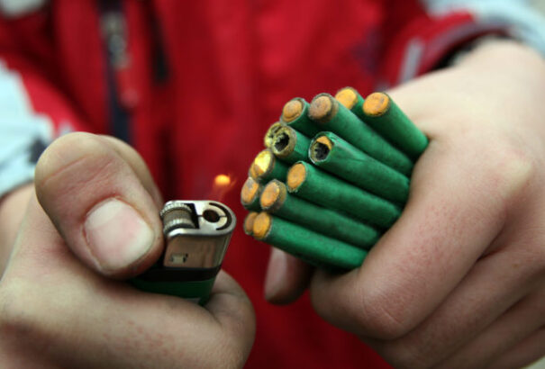 Szilveszteri balesetek: a szájában robbant fel a petárda egy 23 éves férfinek