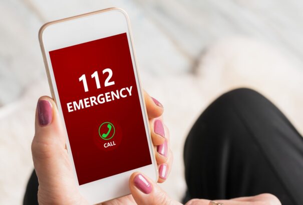 A 112-es vonalra érkező hívások csaknem egyharmada valós esemény nélkül történt