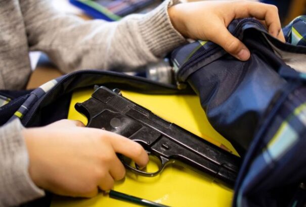 Szándékosan lelőtte tanárát egy hatéves első osztályos tanuló Virginia államban