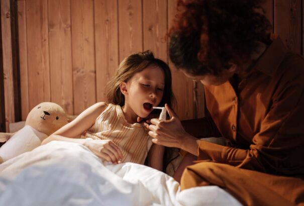 Influenzaszezon – Az orvosok szerint otthon is legyűrhető a fertőzés. Gyermekeknél már bonyolultabb a helyzet