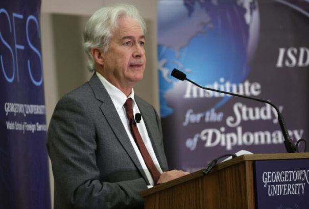 A következő hat hónap kritikus lesz az ukrajnai háborúban – véli a CIA főnöke