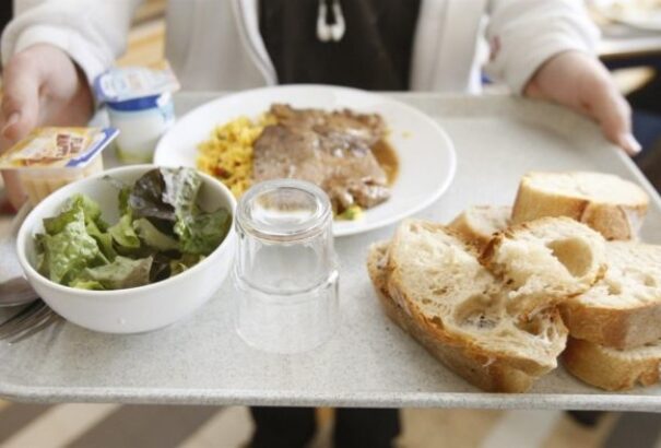 Heger nem ért egyet az „ingyenebéd” újbóli bevezetésével