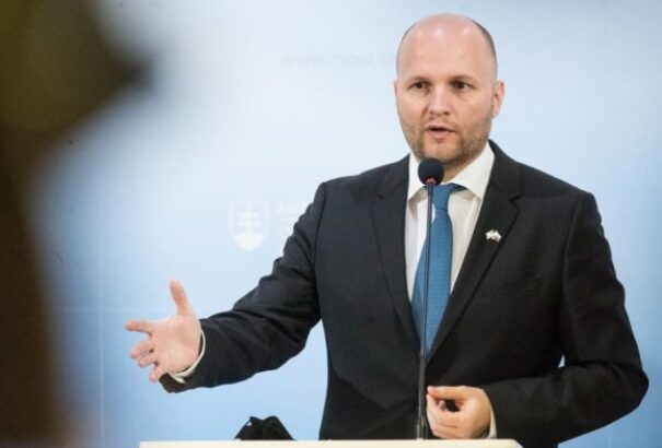 Jaroslav Naď: A MiG-29-esekről a végső döntést a parlament hozza meg