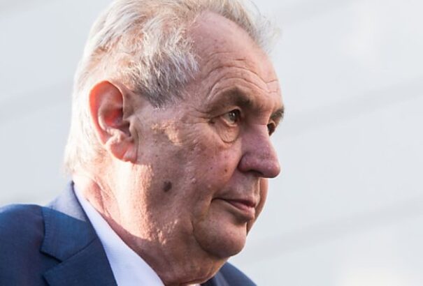 Miloš Zeman: A cseh népnek is legyen annyi becsülete, mint az ukránnak