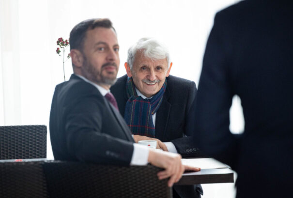 Teljes a káosz a „jobboldalon”: A KDH nem kér Dzurindából, Dzurindának kellene Heger. Budaj már nem kell senkinek