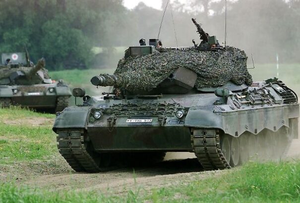 A német kormány engedélyezte a Leopard 1 harckocsik kivitelét Ukrajnába
