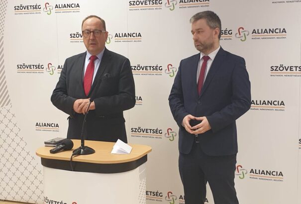 Németh Zsolt a Körképnek: Káčer külügyminiszter mihamarabb forduljon pszichiáterhez