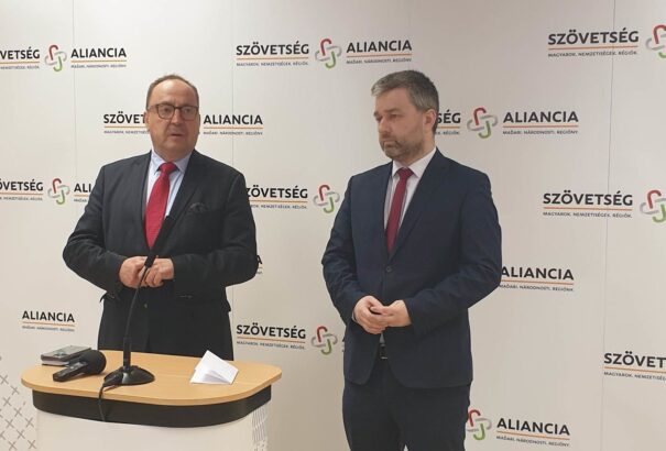 Németh Zsolt Pozsonyban: A háború megrángatta a V4-es együttműködést, de a hullámok már csitulóban vannak