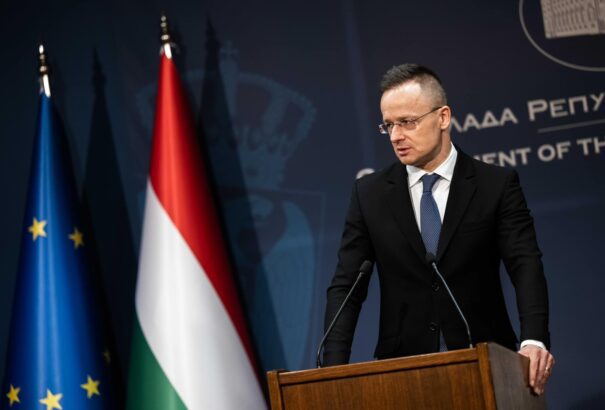 Szijjártó: most az emberéletek megmentése a legfontosabb, ehhez véget kell érnie a háborúnak