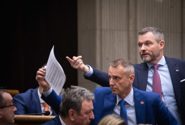 Elrajtolt a nyílt versengés a baloldalon – úgy fest, a HLAS oldalt választott. Pellegrini könnyen rajtaveszthet