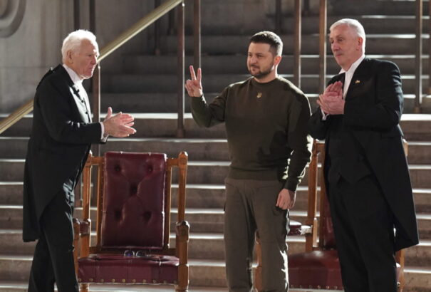 Zelenszkij Londonban: Oroszország veszíteni fog és a felette aratott győzelmünkkel megváltozik a világ