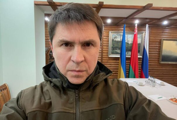 Podoljak elutasította a kínai béketervet, irreálisnak nevezte