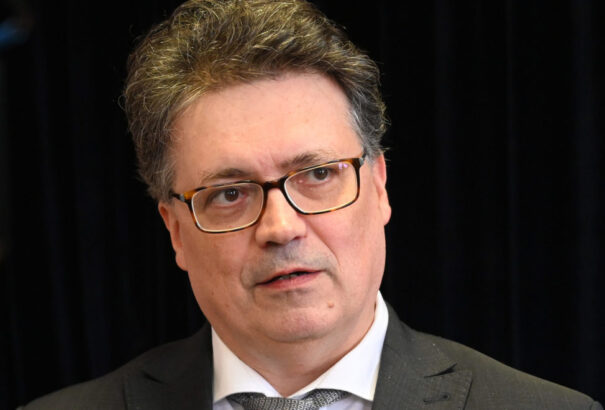 Az oktatási miniszter megálljt parancsolt az alapiskolai genderideológiának