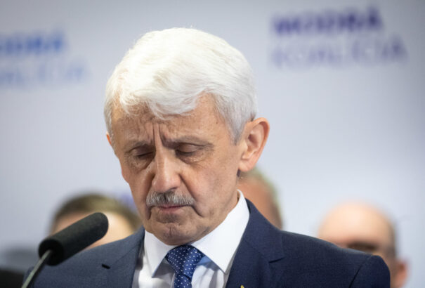 Beragadt Dzurindáék Kék Koalíciós projektje?