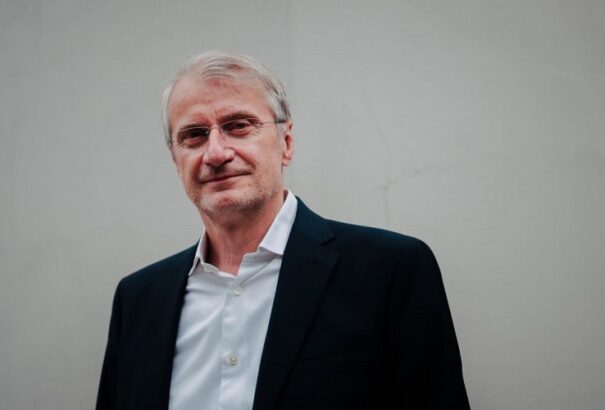 Robert Mistrík belépne a nagypolitikába