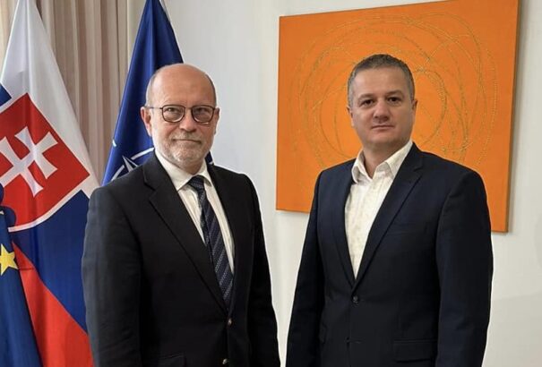 Forró: Ha valaki Káčerrel akar barátkozni, akkor azt mondom, menjen hozzá, de közösségünk nem kér belőle