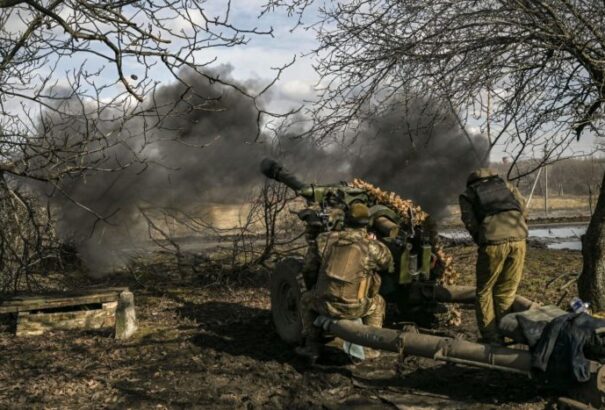 Danilov: Bahmut nincs körülzárva