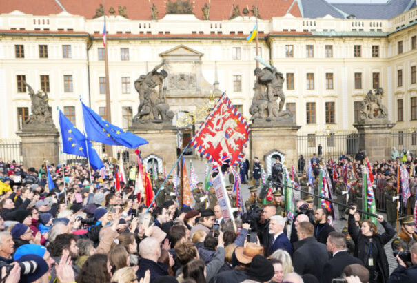 Beiktatták hivatalába Petr Pavel cseh elnököt