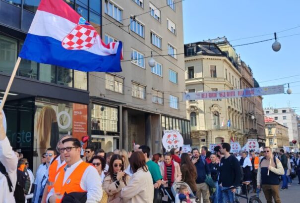 Orvosok tüntettek Horvátországban az egészségügy siralmas állapota miatt