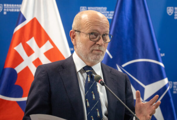 Káčer újra akcióban: magyar irredentizmus és siránkozás, Hitler-Putyin-Orbán párhuzam, teljes paranoia