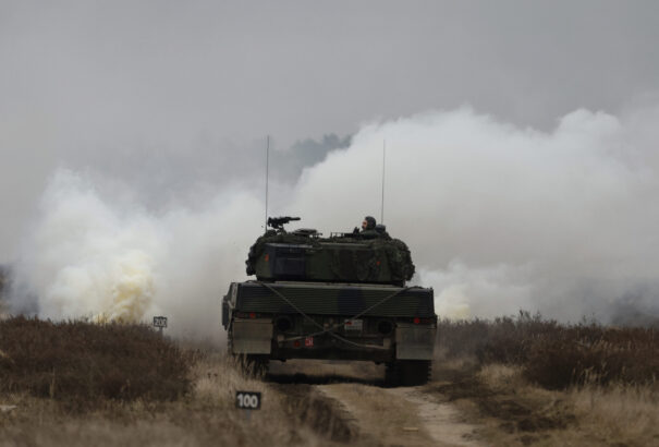 Varsó újabb tíz Leopard 2-es tankot küld Ukrajnának még a héten