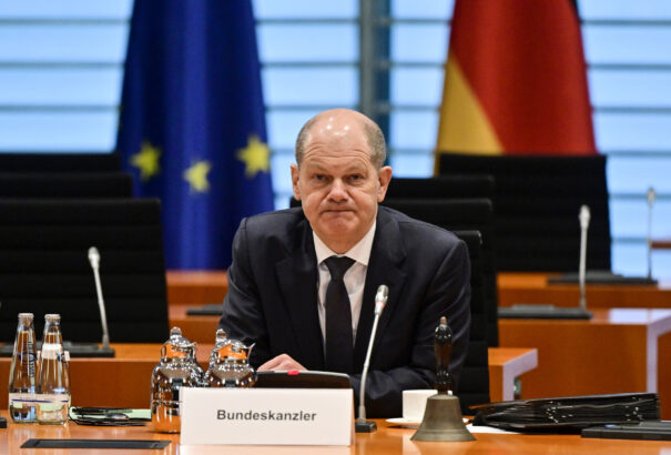 Német kezdeményezésre kilenc nyugati ország kötött szövetséget a tagállami vétójog eltörléséért