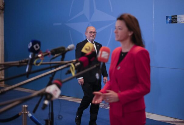 Mutatjuk a szlovák külügy idei külpolitikai főirányát: Ukrajna, Ukrajna, NATO, és még több Ukrajna…