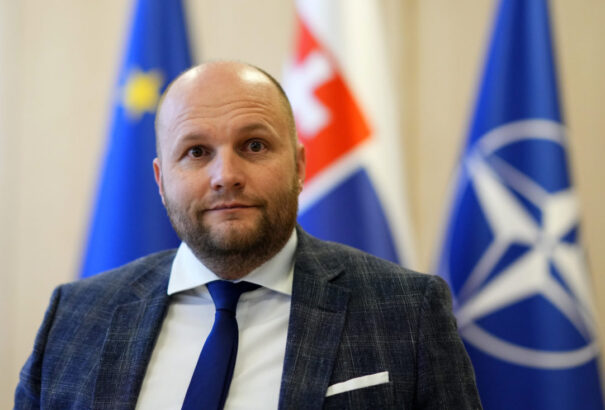 AP: Szlovákia lehet az első NATO-tagállam, amely vadászgépeket ad Ukrajnának