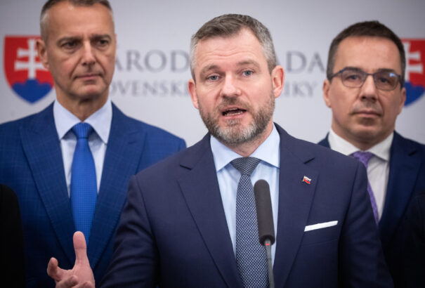 Nemzeti húrokat pengetne a szlovák ellenzék. Az SNS Magyarországot tekinti példának