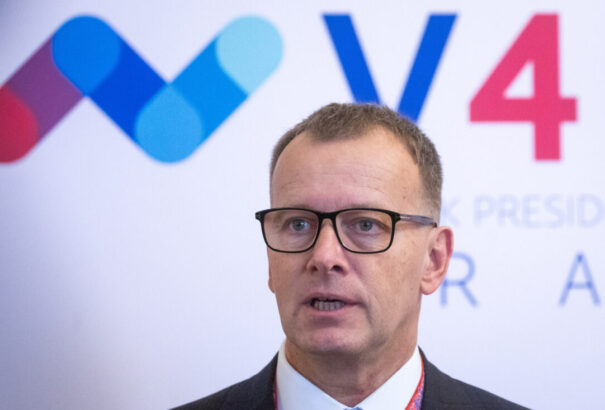 Kollár: Felelőtlenség hamis reményt kelteni Ukrajnában a NATO-csatlakozás ígéretével