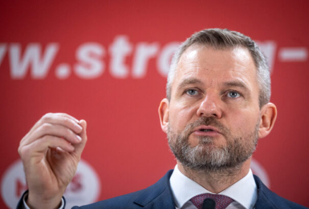 Pellegrini hivatalkormányt és energetikai államosítást szorgalmaz