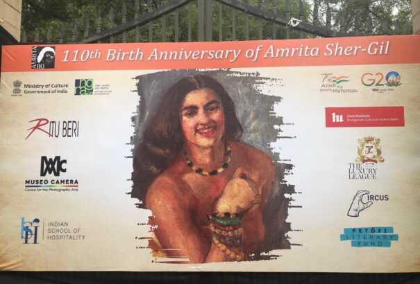 110 éve született a világhírű magyar-indiai festőművész – magyar cirkuszi előadással ünnepelték Indiában