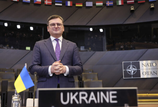 Kuleba elutasította Irak ajánlatát, hogy tárgyalásokat közvetítsen Oroszországgal