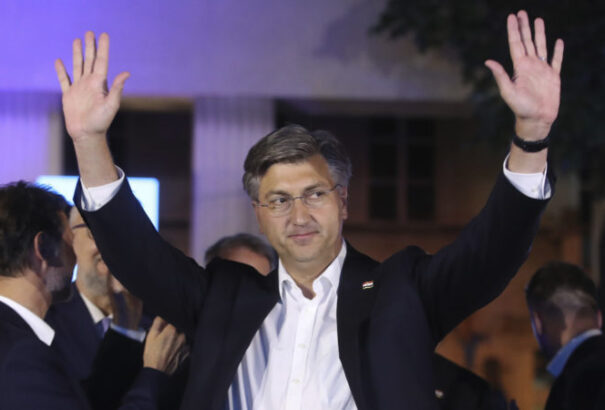 Horvát miniszterelnök: Ukrajna NATO felé vezető útja még eltart egy ideig