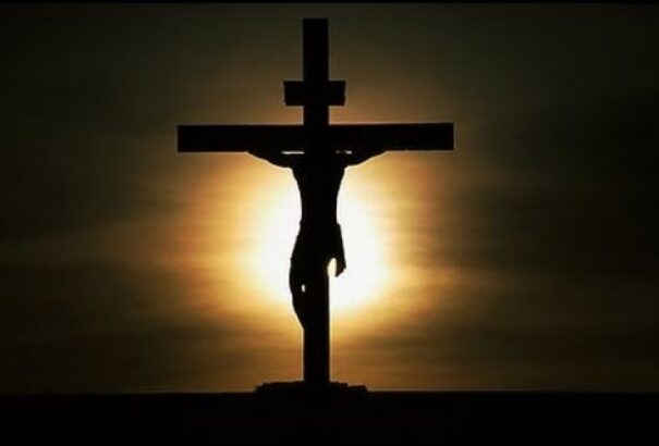 Nagypénteken Jézus kereszthalálára emlékeznek a keresztények