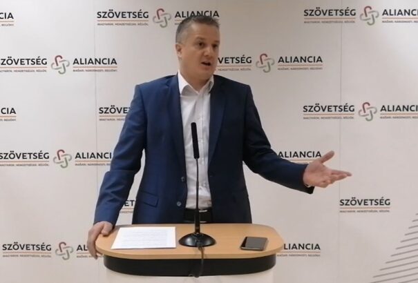 Rigó Berényinek: Aki Gyimesivel akar politizálni, az az OĽaNO-ban megteheti