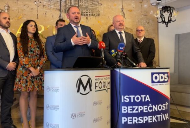 Beindult a sárdobálás: Bugár és Simon nekiment az MKP-nak