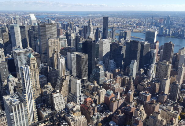 Kutatás: a felhőkarcolók súlya miatt New York folyamatosan süllyed