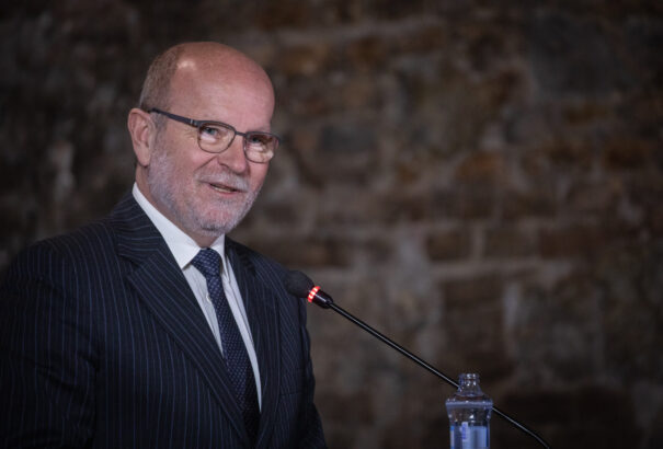 Káčer kilép a Demokrati pártból