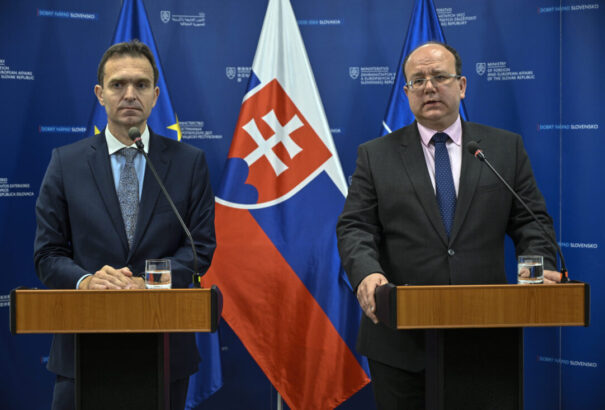 Új szlovák külügyminiszter: Nem vagyunk egy blokkban Orbán Viktorral, és ez nem Szlovákia hibája