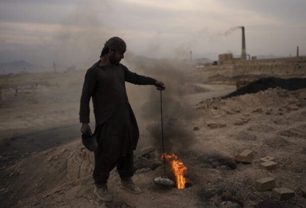 Titkos tárgyalásokat folytatott Katar a tálibokkal Afganisztán elszigeteltségének feloldásáról