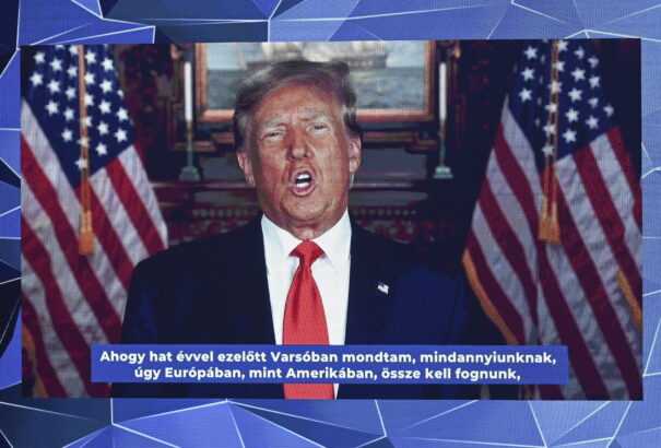 Trump: A konzervatívok történelmi csatát vívnak a marxista globalistákkal és a kommunistákkal